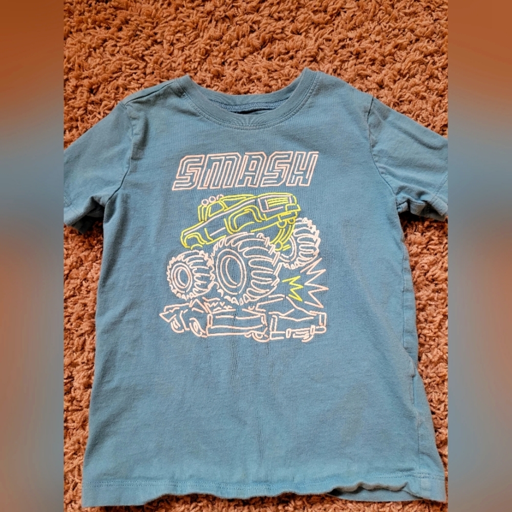 $2.00 WITH PURCHASE OF ANY OTHER ITEM Kids Tee- Size 5